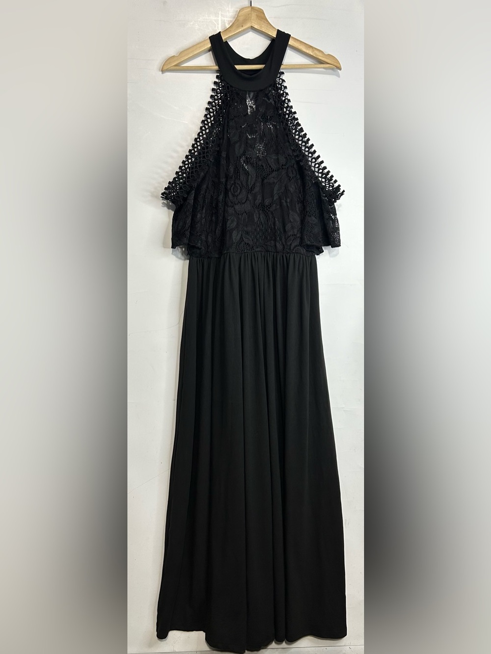 2XL Cold Shoulder Lace Maxi Knit Dress
